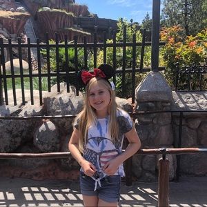 Meet your Posher, Riley